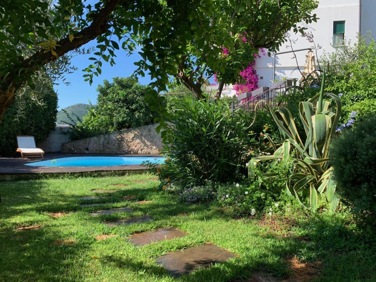 Villa Pineland บอร์เก็ตโต ซานโต สปีริโต ภายนอก รูปภาพ