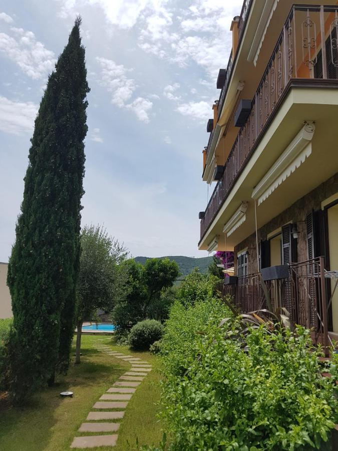 Villa Pineland บอร์เก็ตโต ซานโต สปีริโต ภายนอก รูปภาพ